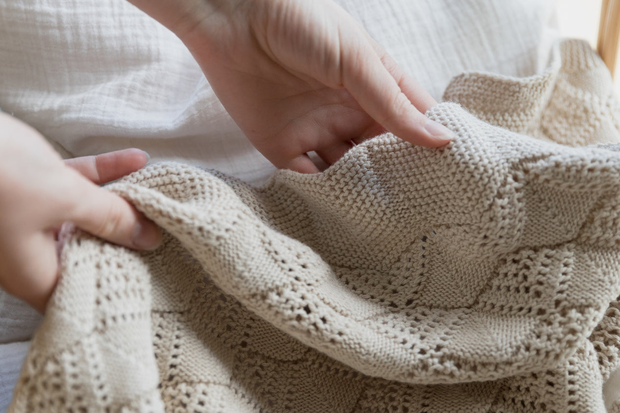 Knitted Blanket Wavy Vanilla