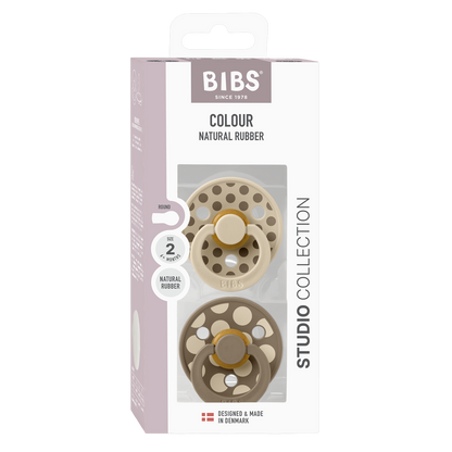 STUDIO Colour Pacifiers 2 Pack Polka - Vanilla/Dark Oak