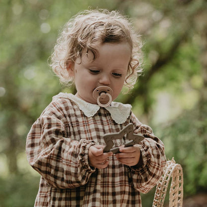 Baby Bitie Heart Dark Oak