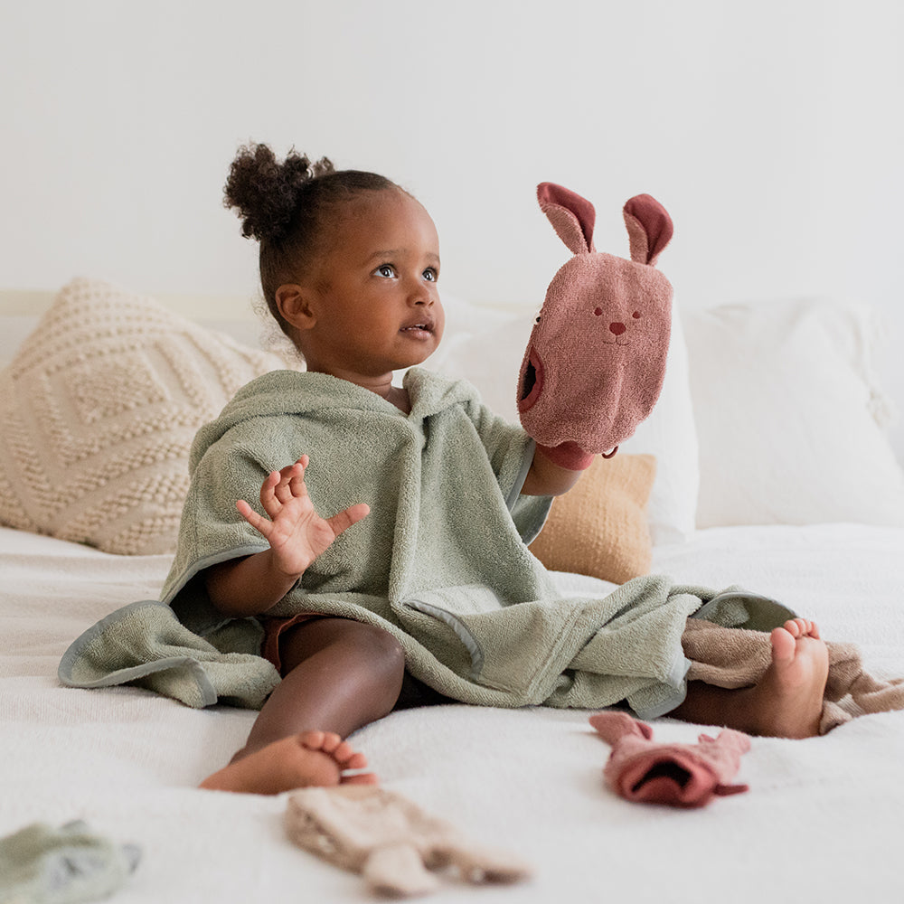 Kangaroo Bath Mitts Vanilla